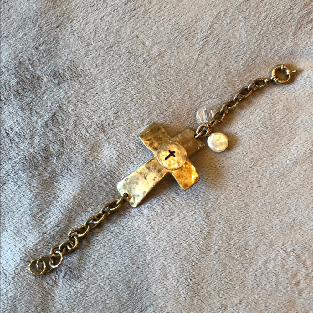 Cross bracelet